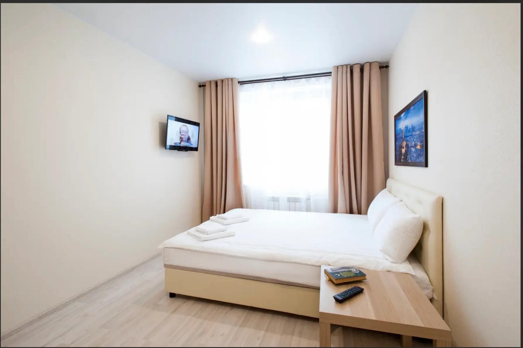 Гостиница «Долгопрудный Сити» — номер двухместный стандарт, двуспальная кровать, забронировать